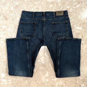 Mossimo men’s 36x30 bootcut blue denim jeans pants distressed